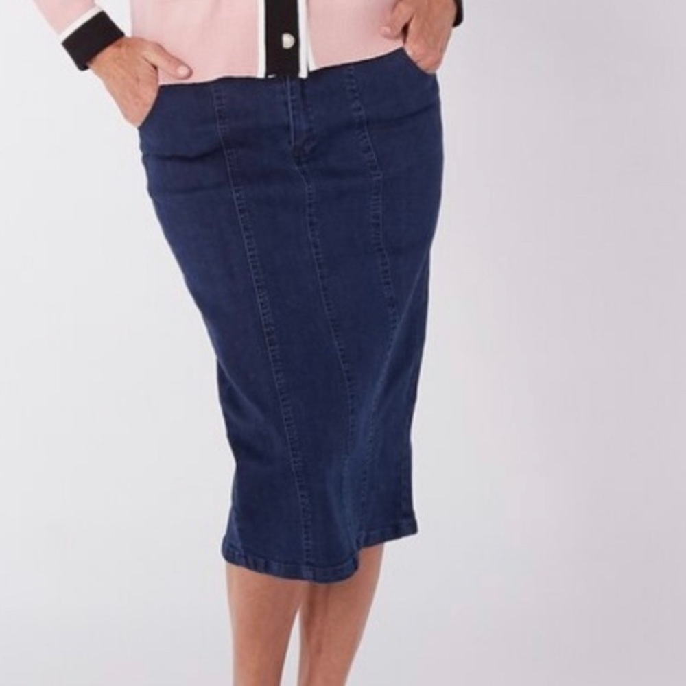 Denim pencil skirt